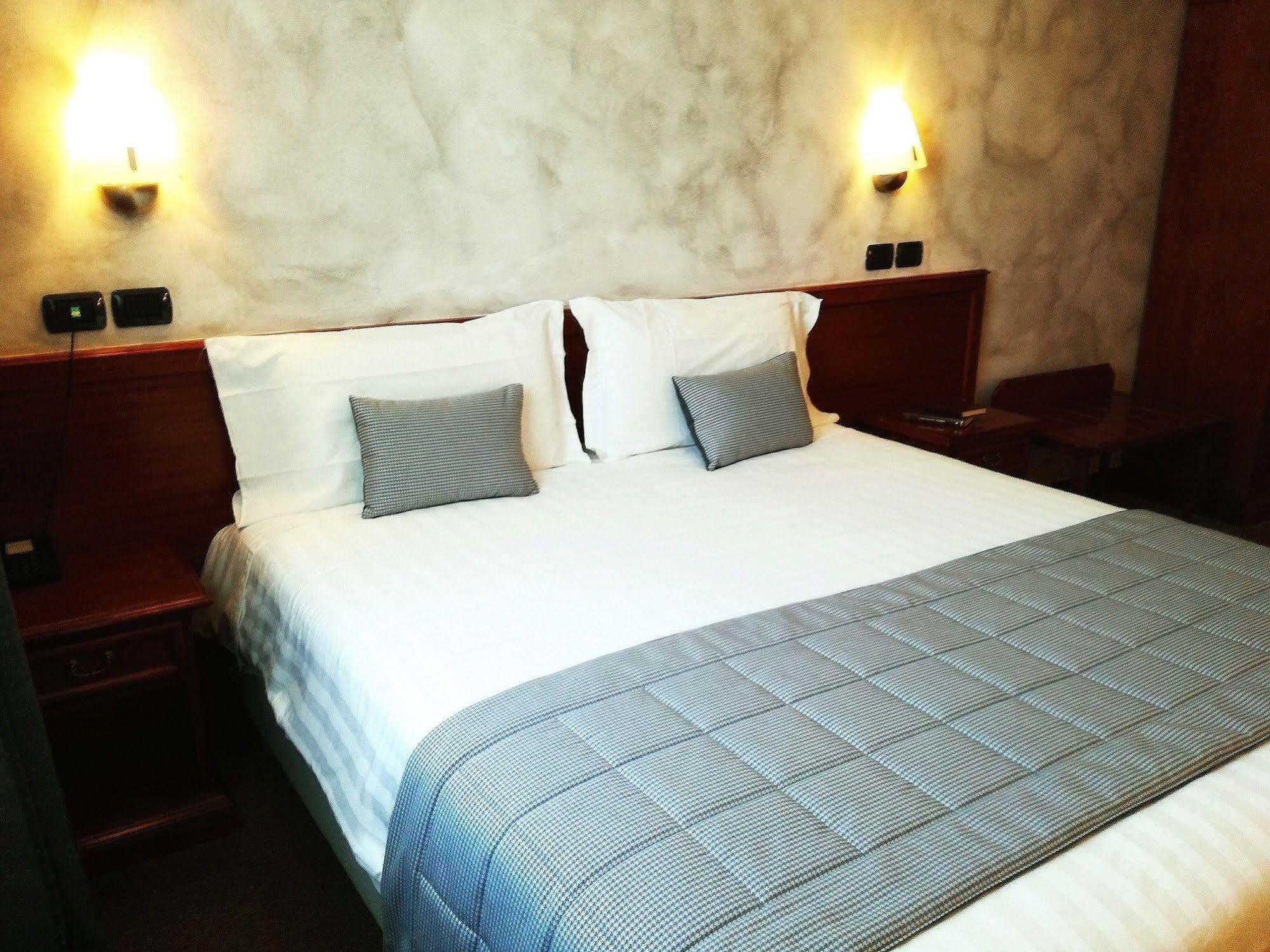 Hotel Medea (Adults Only) Alba  Zewnętrze zdjęcie